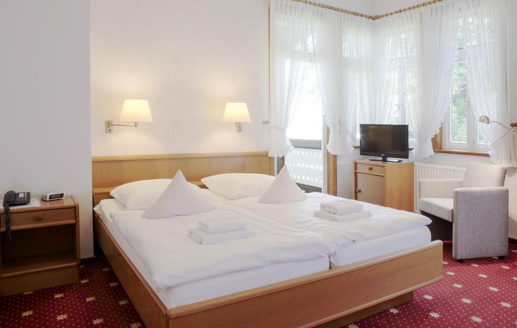 Ferien- Und Wellnesshotel Waldfrieden Hitzacker Phòng bức ảnh