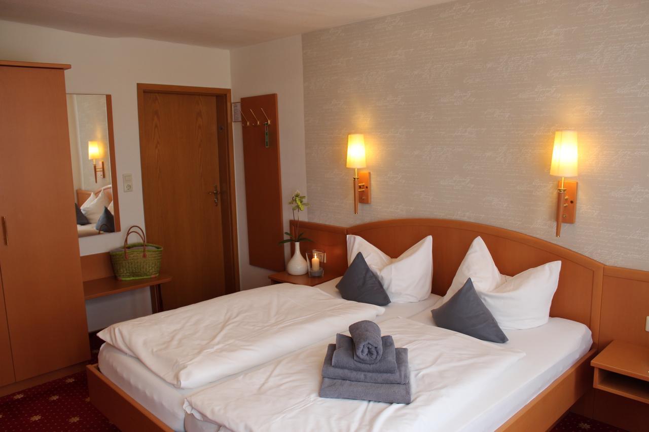 Ferien- Und Wellnesshotel Waldfrieden Hitzacker Ngoại thất bức ảnh