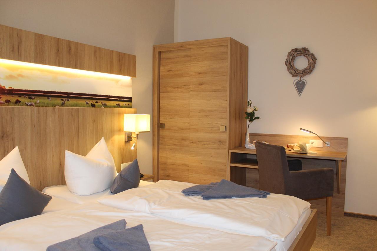 Ferien- Und Wellnesshotel Waldfrieden Hitzacker Ngoại thất bức ảnh
