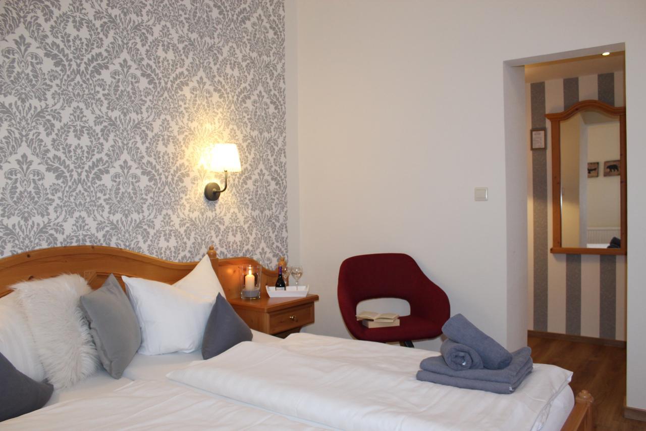 Ferien- Und Wellnesshotel Waldfrieden Hitzacker Ngoại thất bức ảnh