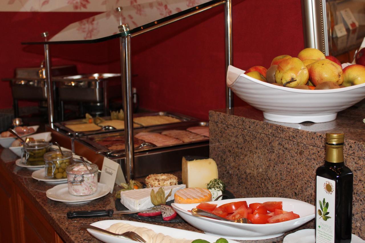 Ferien- Und Wellnesshotel Waldfrieden Hitzacker Ngoại thất bức ảnh